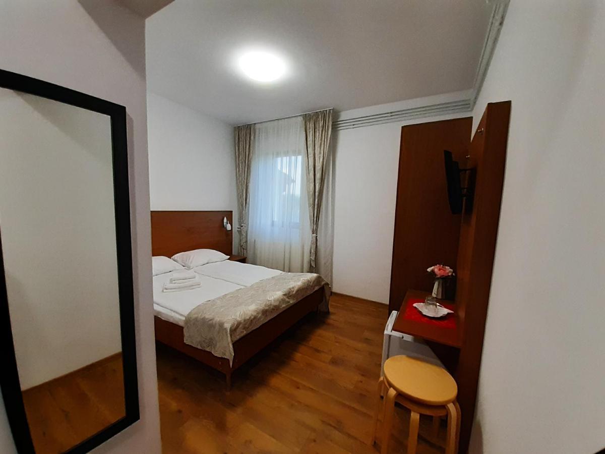Mirana-Marginimea Sibiului Hotel Кристиян Екстериор снимка